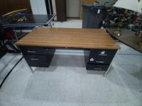 Lot 10 - Black/Metal Desk